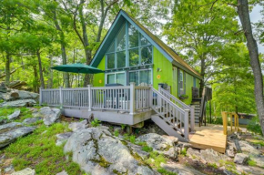 Great Cacapon Cabin with Mountain Views